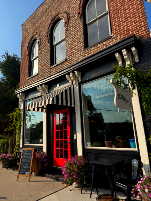 Serendipity Public House